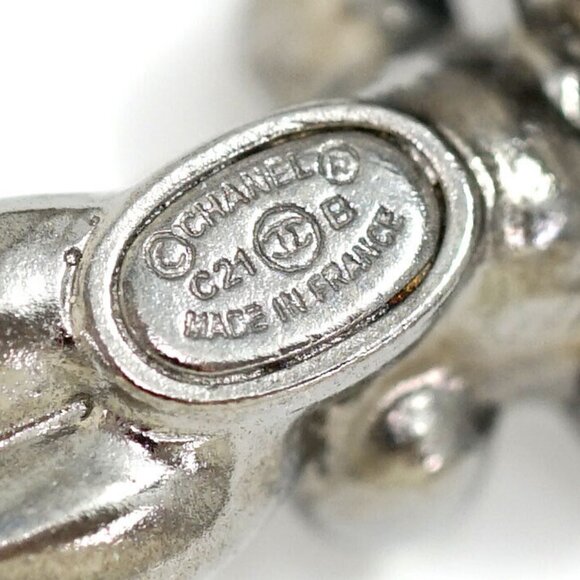 CHANEL CC Logo Rhinestone Pearl Flower Stud Earrings Silver Tone C21B Auth w/Box - Picture 14 of 16